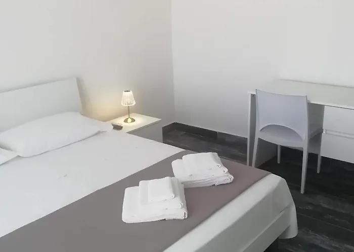 Step By Step סקליאה